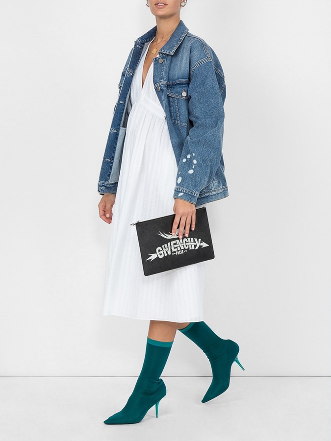 yeezy clear women's shoes