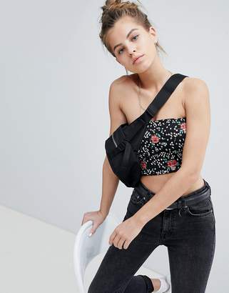 Wednesday's Girl Shirred Bandeau Crop Top In Ditsy Floral