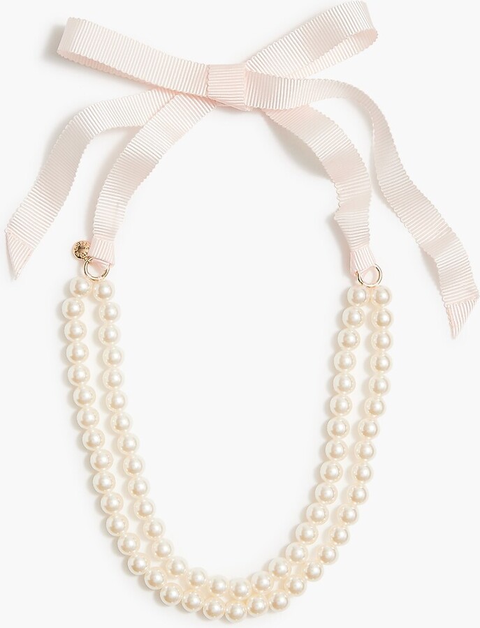 Girls' pearl necklace