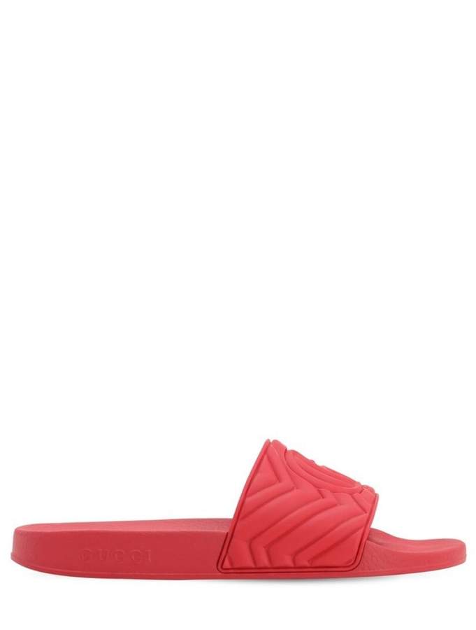 red gucci flip flops