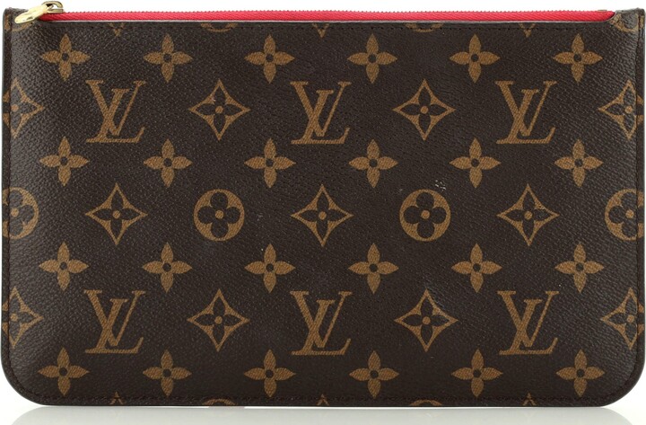 Louis Vuitton Neverfull Pochette in Brown