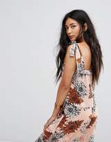 Thumbnail for your product : Missguided Retro Floral Tie Shoulder Top