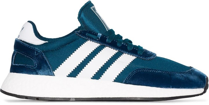 no lace adidas trainers