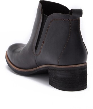 Korks tea ankle bootie black Clearance