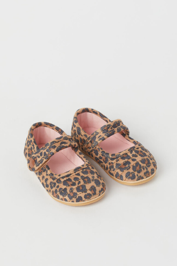 h and m flat shoes