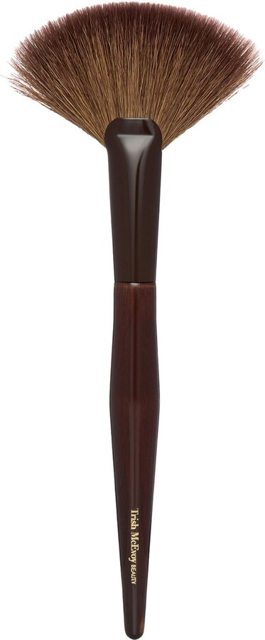 Trish McEvoy #62 Fan Brush