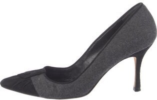 Manolo Blahnik Wool Printed Pumps