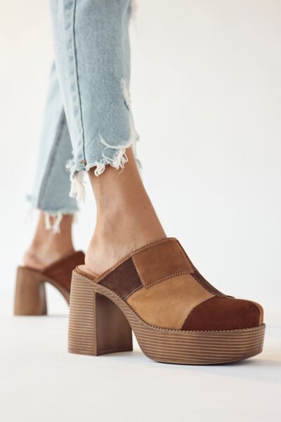 platform clog sandals