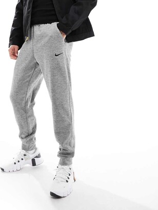 nike dri fit tapered
