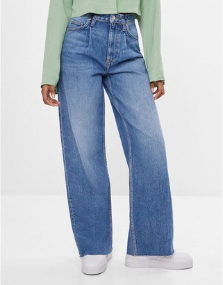 Bershka 90s wide leg baggy jeans in blue - ShopStyle