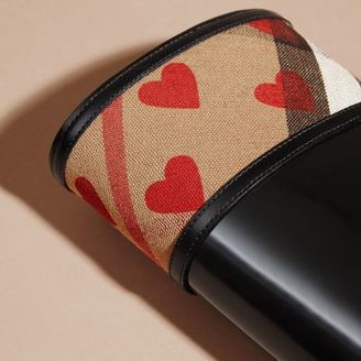 Burberry Heart And House Check Rain Boots