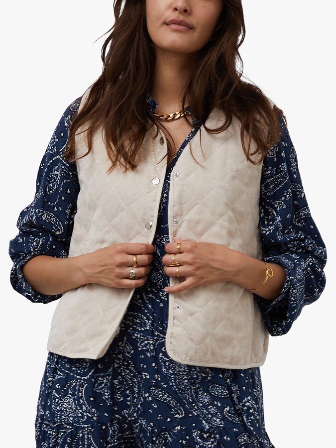 Lollys Laundry Viggo Quilted Gilet ShopStyle Jackets