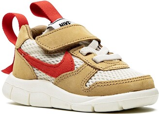 childrens nike velcro shoes