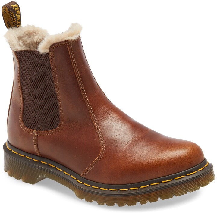 sherpa lined chelsea boots