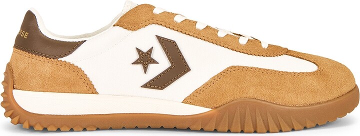 Converse Run Star Trainer in Brown