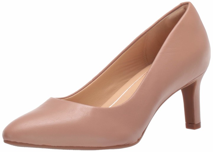 clarks women's calla lily pump