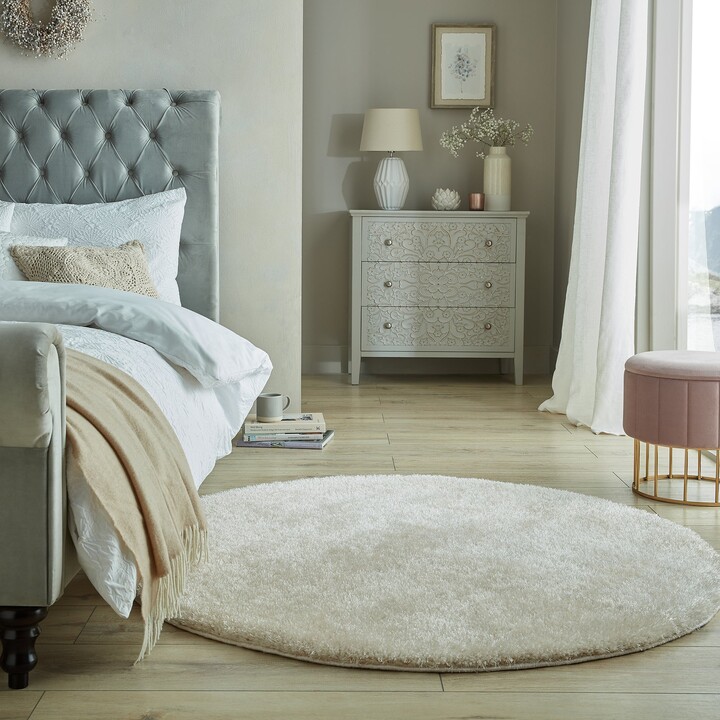 Dunelm Indulgence Round Shaggy Rug Cream ShopStyle