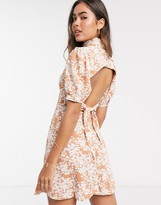 Thumbnail for your product : Fashion Union mini dress with high neck and puff sleeve in two tone floral