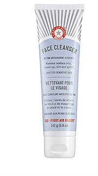 First Aid Beauty Face Cleanser 141.7g