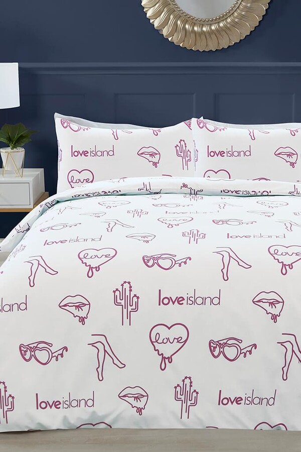 I SAW IT FIRST White King Love Island Icons Duvet Set - ShopStyle