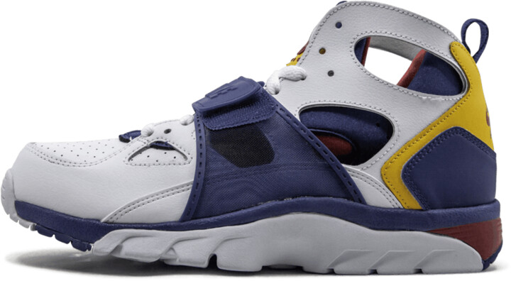 huarache cross trainers