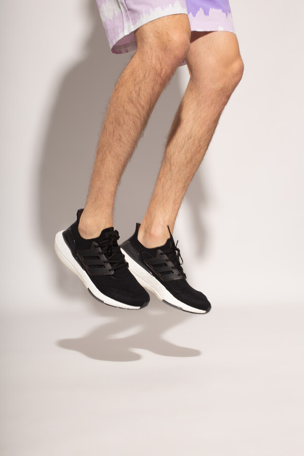 stiff soled sneakers