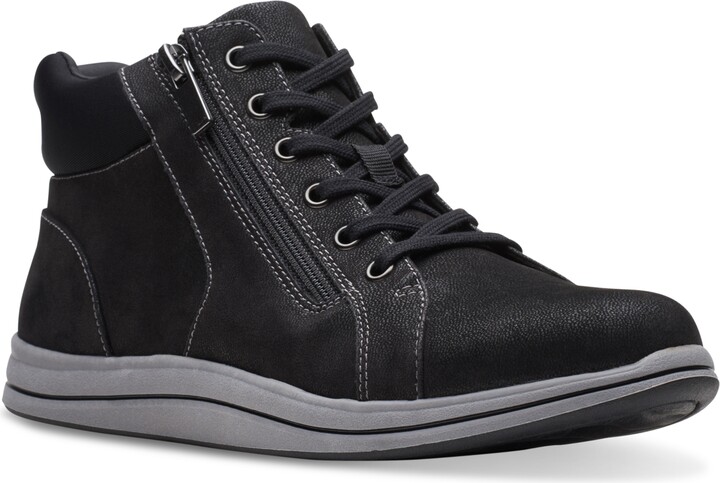 Clarks Women's Breeze Glide Lace-Up Zip Sneakers