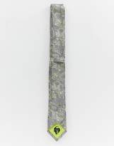 Thumbnail for your product : Twisted Tailor tie in gray with floral print