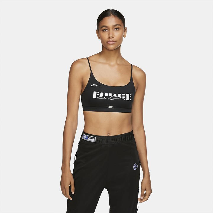 nike bra and shorts