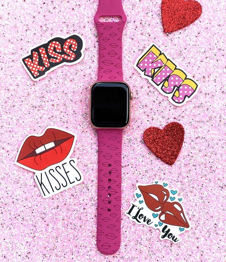 Lips Valentines Day Watch Band 38mm 40mm 41mm 42mm 44mm 45mm S/M M/L Series 1, 2, 3, 4, 5, 6, 7, 8, 9 Silicone Engraved Cute Watchband Replacement