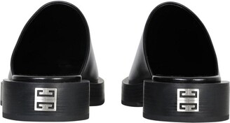 【送料&関税込】Givenchy 4g Plaque Squaretoe Mules Givenchy 4g Plaque Squaretoe Mules | italist