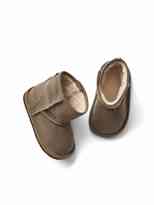 Thumbnail for your product : Gap Cozy sherpa booties