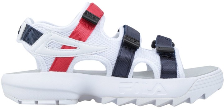 model sandal fila