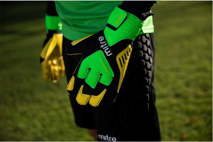 Mitre Delta BRZ Goalkeeper Gloves - ShopStyle