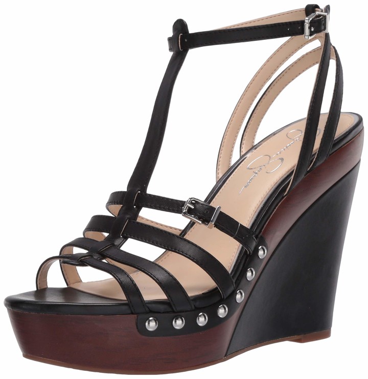 jessica simpson dorrie platform sandal