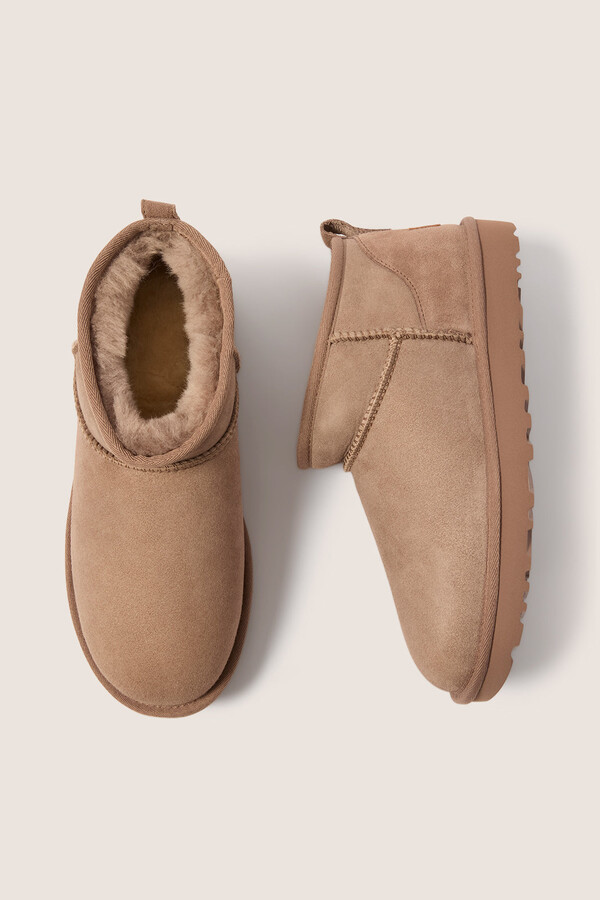 UGG Classic Ultra Mini Shoes
