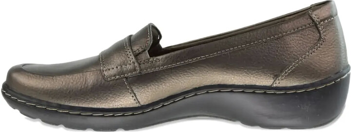 Clarks Originals Cora daisy strap-detail loafers