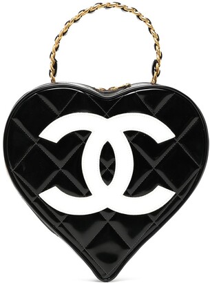 Chanel Pre Owned 1995 CC Heart vanity bag