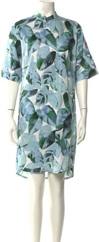 Akris Punto Floral Print Knee-Length Dress Akris Punto Shift Dress Blue Floral Print Three-Quarter Sleeve with Mock Neck Button Closure at Front Designer