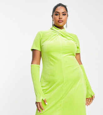 dresses with gloves sleeves