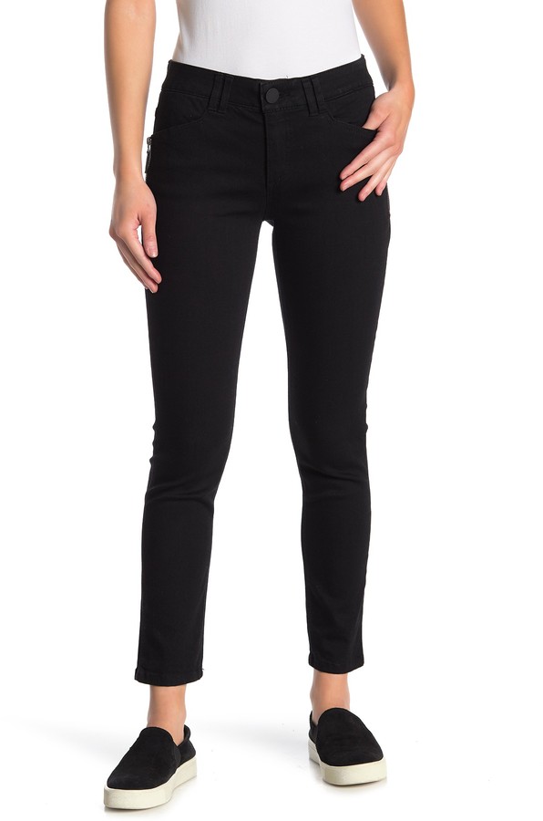 skinny jeans with pockets on the side