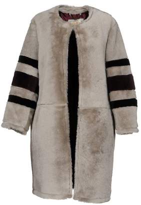 Vintage De Luxe Coat