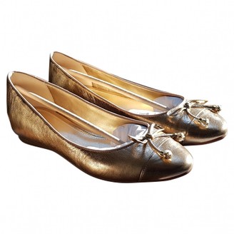 alice crackled metallic leather ballet flat