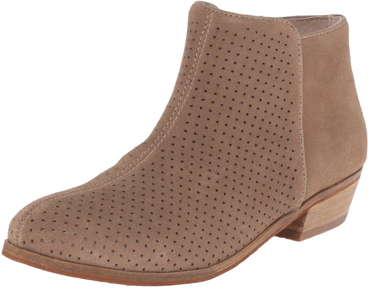 womens nude boots