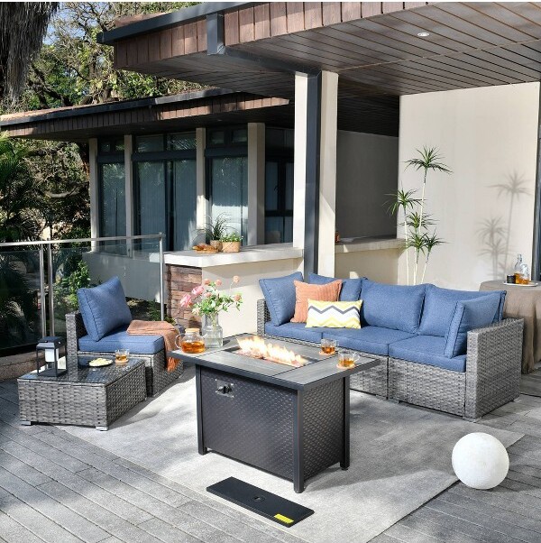OviosVenice6pcWickerOutdoorPatioFurnitureSetConversationSofawithaMetalFirePitandLightGrayCushions