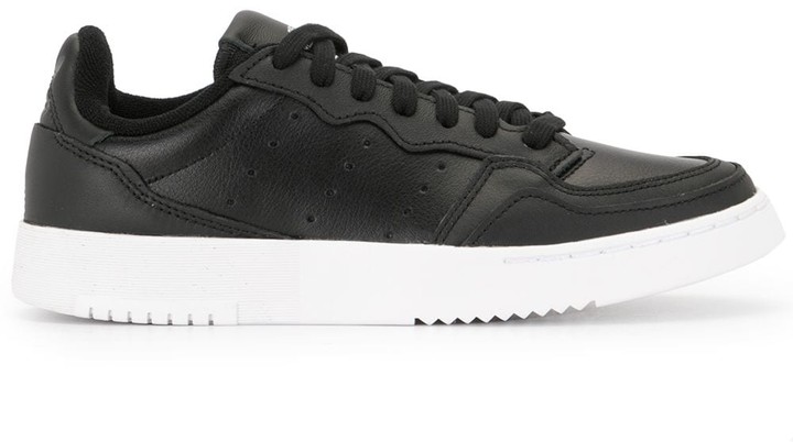 adidas flat trainers