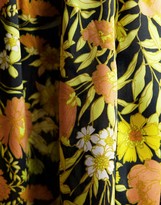 Thumbnail for your product : ASOS Maternity DESIGN Maternity plunge neck midi dress in 70s floral