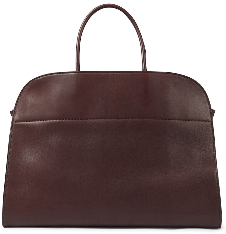 The row сумка коричневая замша. Сумка роу марго. Сумка the row margaux. Сумка the row margaux. Сумка the row tote margaux.