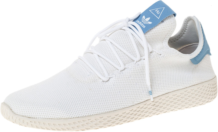 pharell williams tennis shoes
