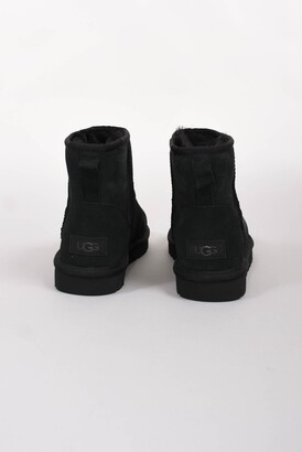 UGG stivali modello classic mini II - ShopStyle Boots